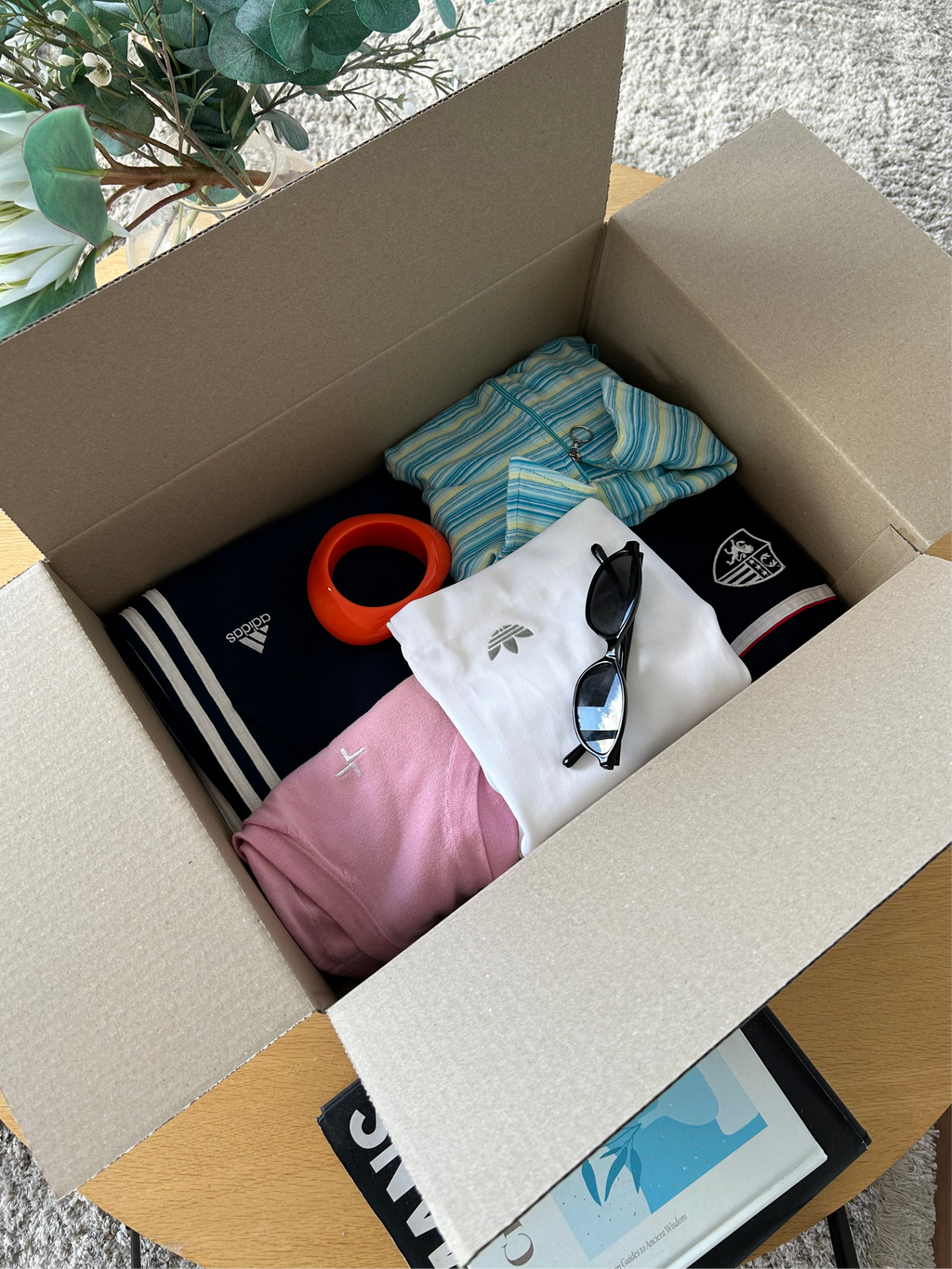 Y2K sporty girl box